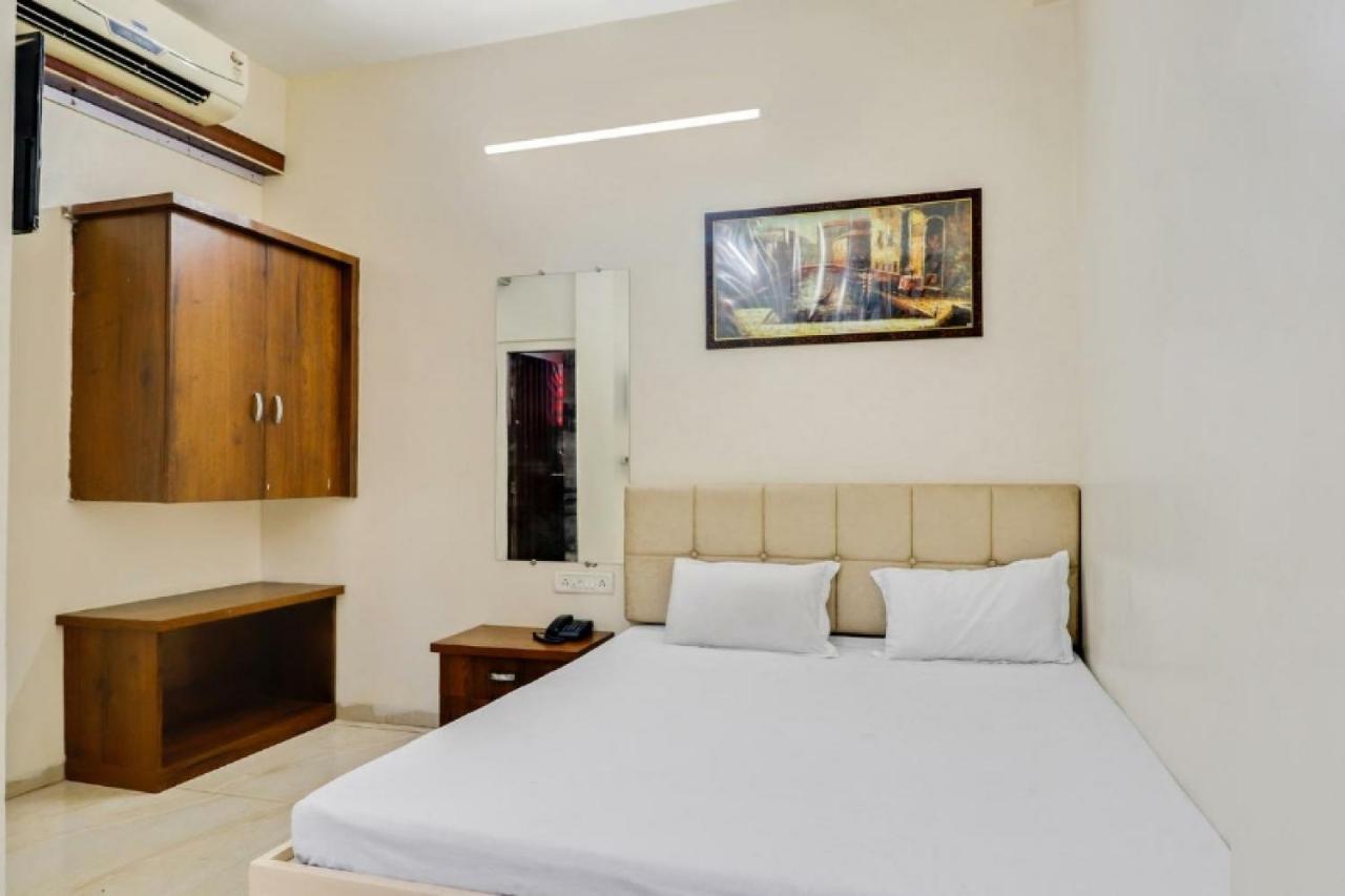 Hotel Prakrathi Residency Bangalore Exterior photo