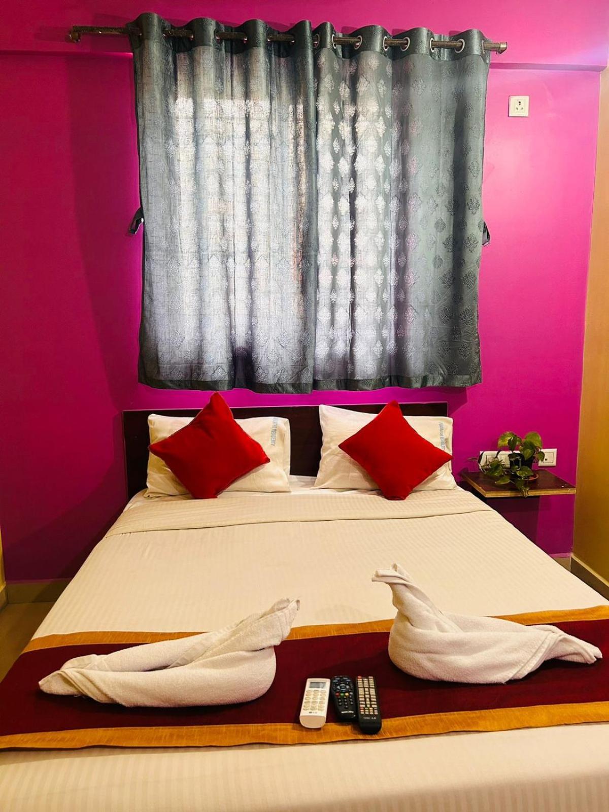 Hotel Prakrathi Residency Bangalore Exterior photo