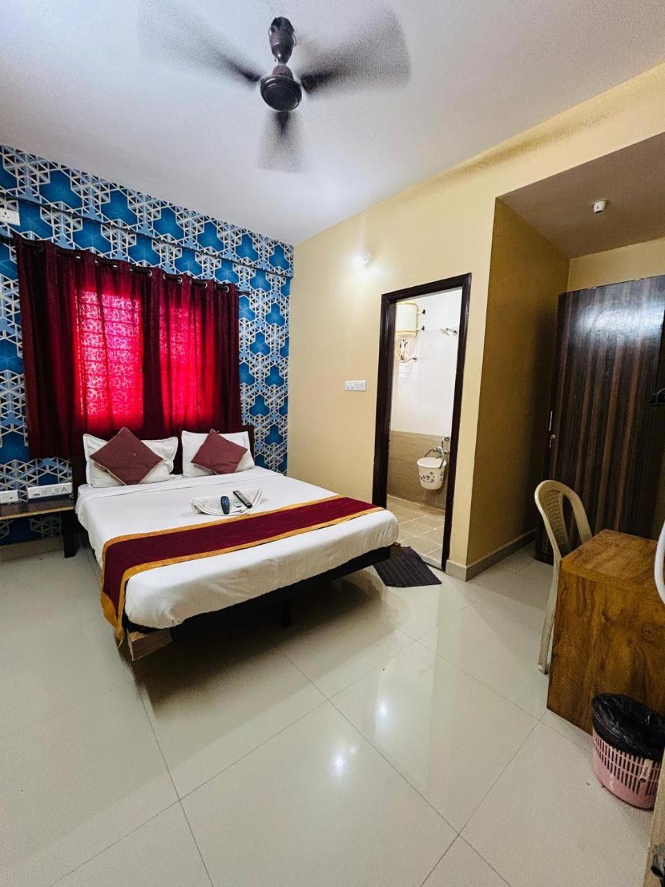 Hotel Prakrathi Residency Bangalore Exterior photo