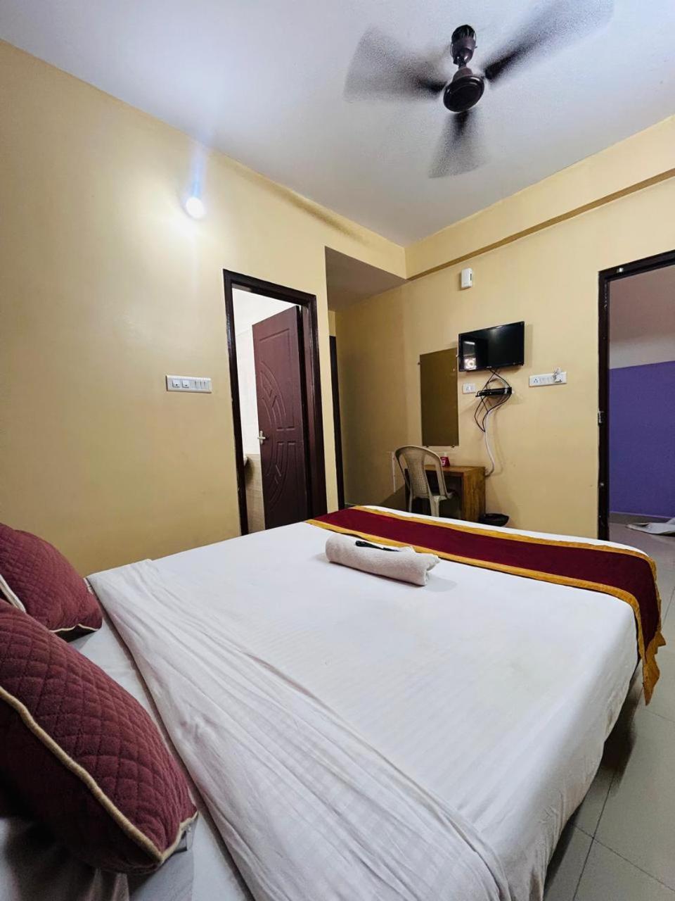 Hotel Prakrathi Residency Bangalore Exterior photo
